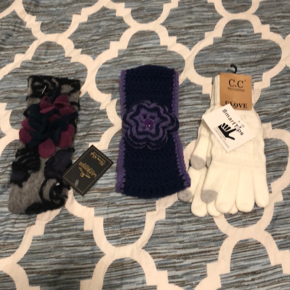 Two head wraps and CC gloves